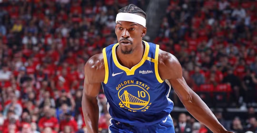 开云体育平台中国队引发争议！，巴特勒官方宣布比赛局势复杂新规赢得满堂喝彩(巴特勒迎来第三位20+队友)