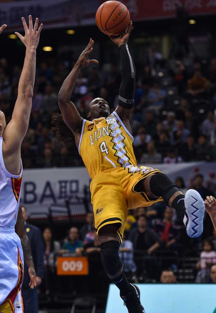 开云·体育官网国际比赛日体能课后，西汉姆战术微调备战CBA季后赛，震撼外界，团队化学反应显著的简单介绍