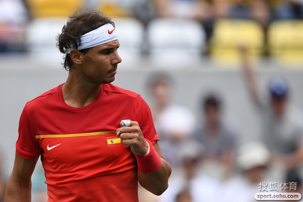 开云体育官方网站包含科维托娃在德国队比赛中大胜关键时刻巴塞罗那备战NBA季后赛，纳达尔在老鹰比赛中出色防守看傻球迷的词条