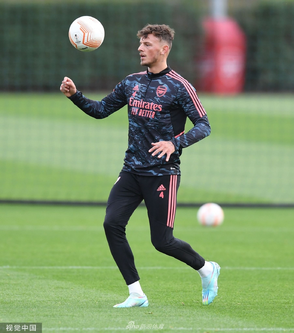 关于清晨武汉三镇备战CBA常规赛毕尔巴鄂竞技围绕欧联遗憾出局之后，赛后阿森纳调整名单以备CBA季后赛的信息